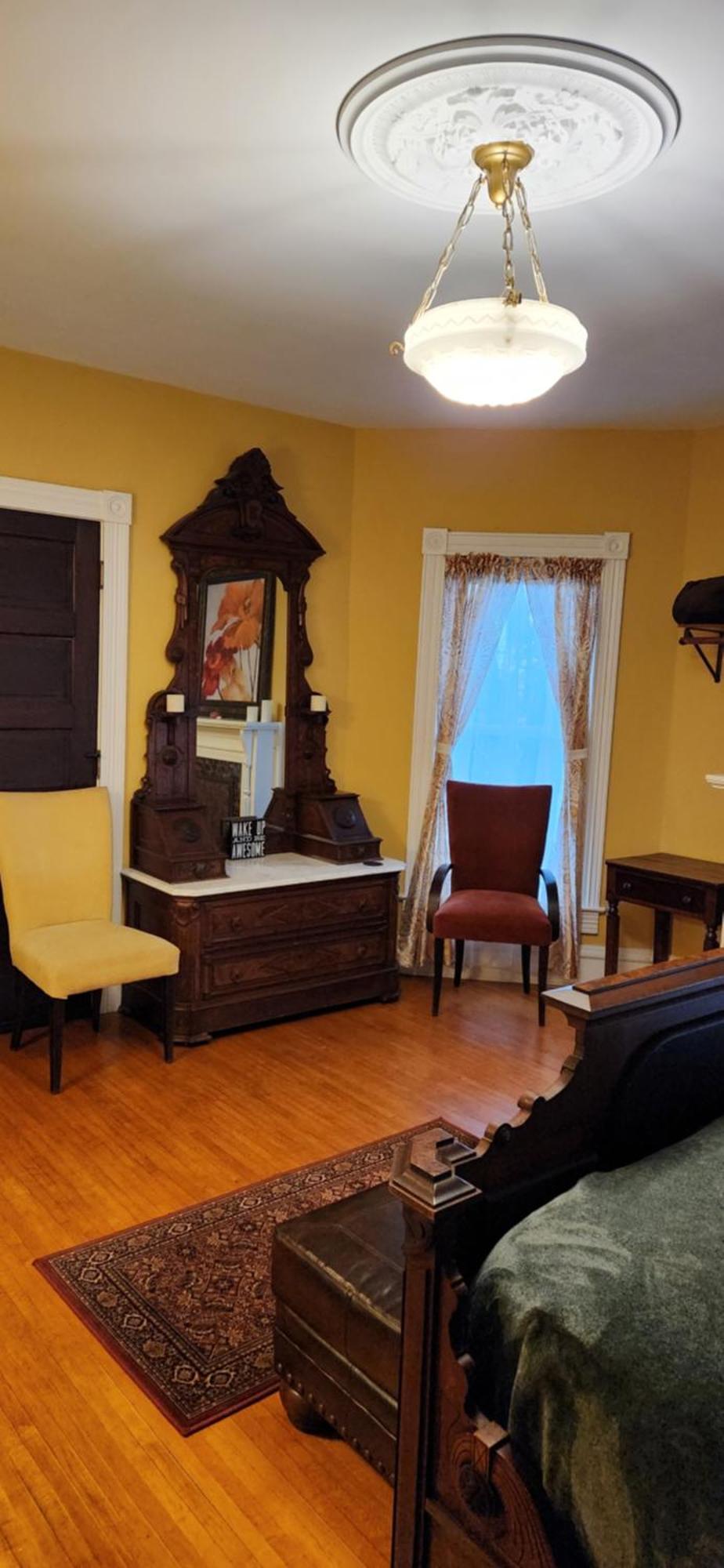 Oaklawn Inn Menomonie Εξωτερικό φωτογραφία